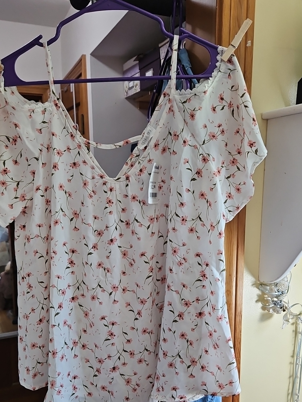 Floral Cold-Shoulder V-Neck Women's Top - White with Pink Blossoms